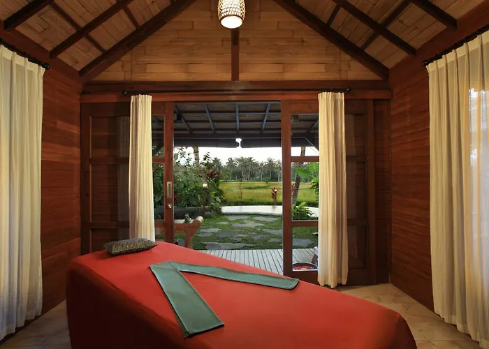 Beehouse Dijiwa