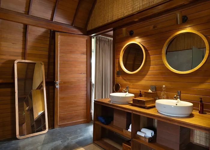 Resort Beehouse Dijiwa 4*